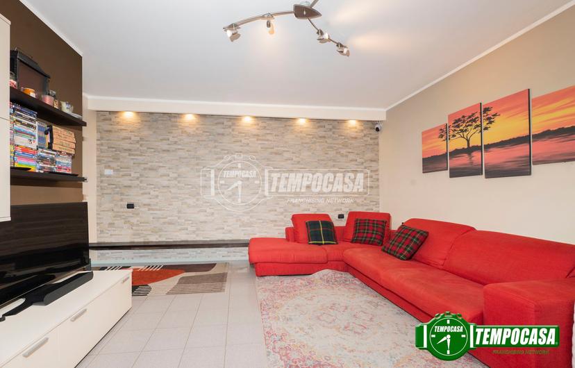 Trilocale in Via Filippo Turati, Gaggiano — foto 2 di 5
