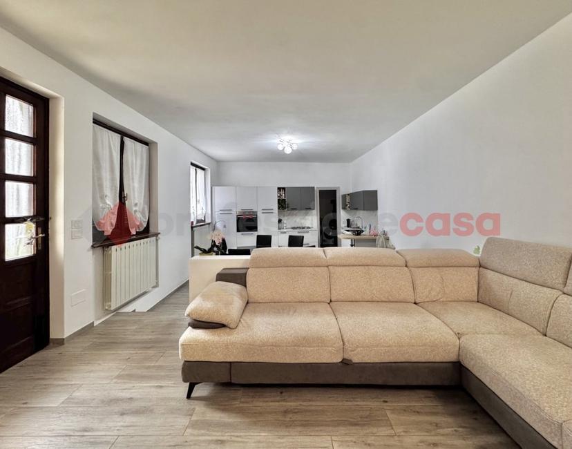Trilocale in Via Cesare Battisti , Invorio — foto 4 di 5
