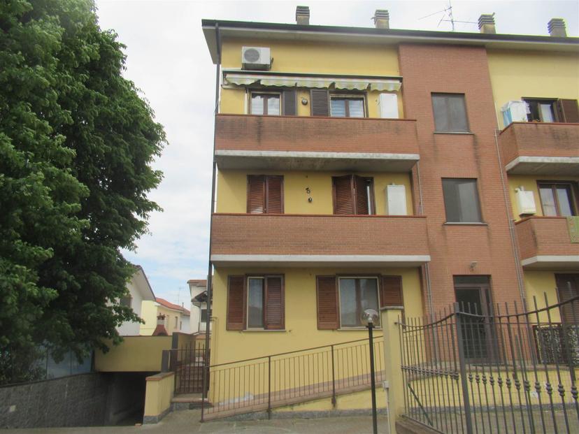 Bilocale in Via Garibaldi, Giussago — foto 2 di 5