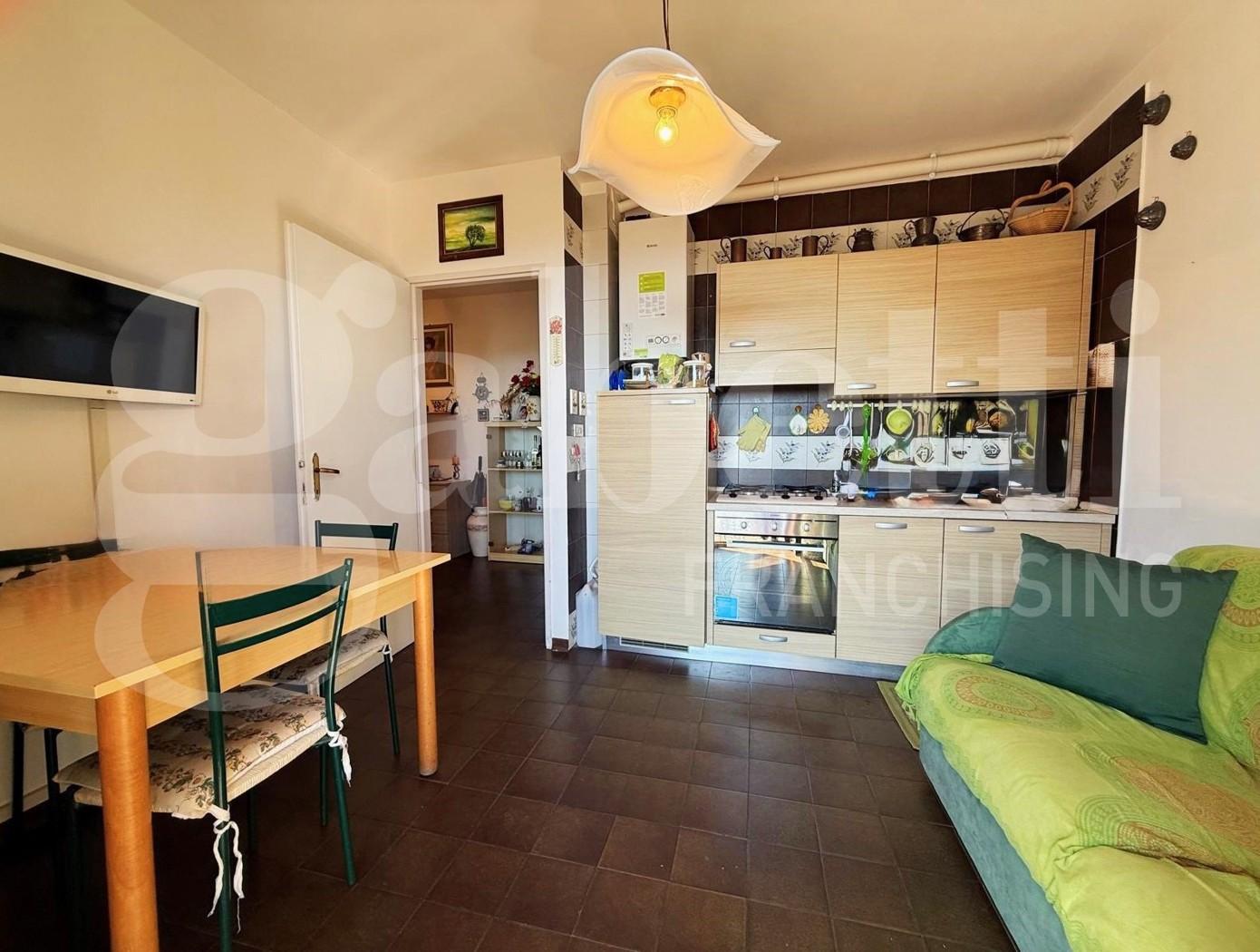 Bilocale in Via Giusti, Civezza