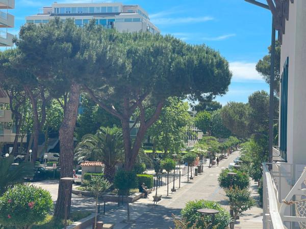 Quadrilocale in Viale Antonio Gramsci, Riccione