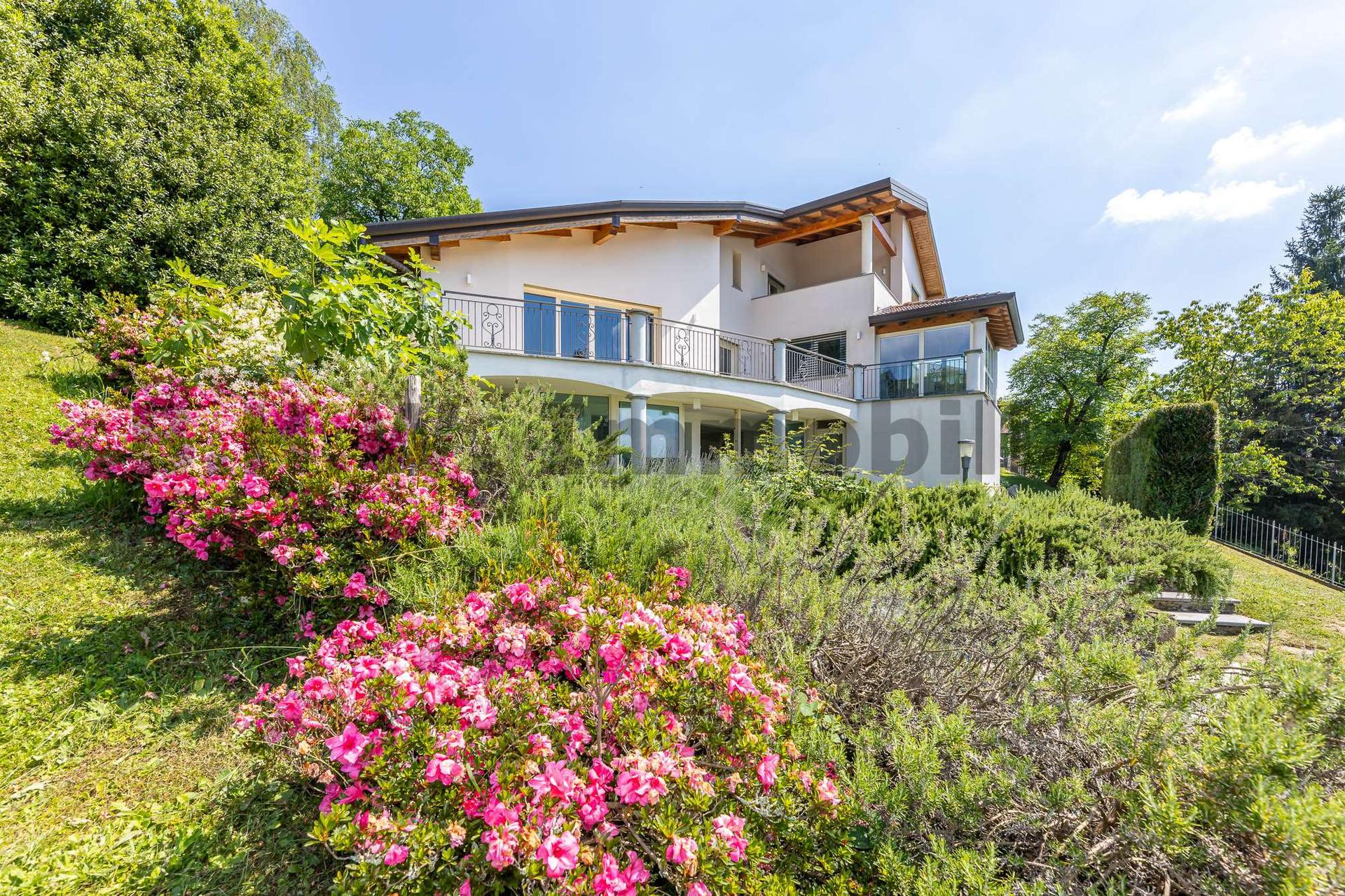 Villa unifamiliare, Bedero Valcuvia