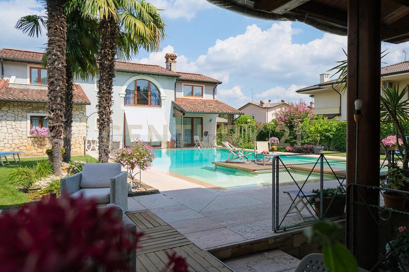 Villa in Via Adige 11, Montecchia di Crosara — foto 3 di 5