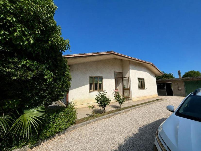 Villa unifamiliare, San Giorgio di Nogaro — foto 3 di 5