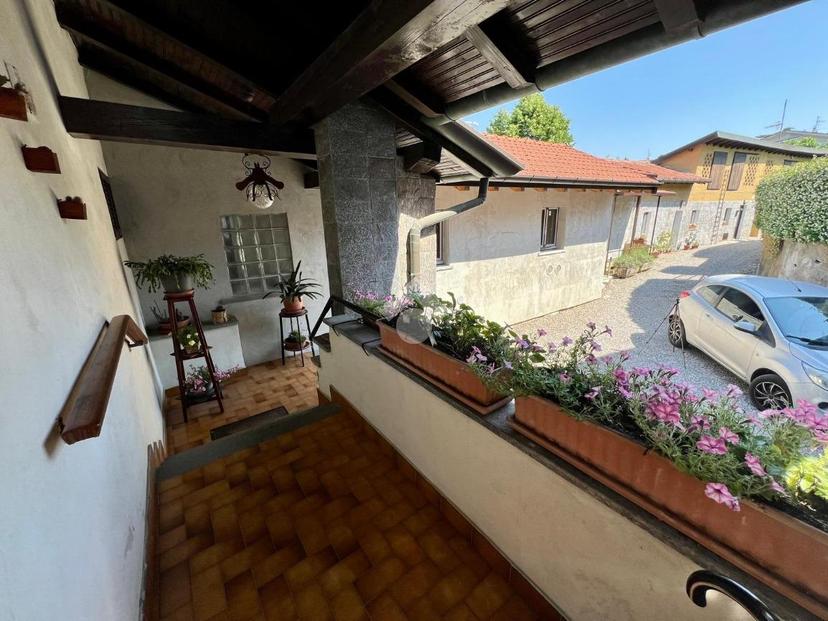 Villa in Via Conte Verde 11, Varese — foto 2 di 5