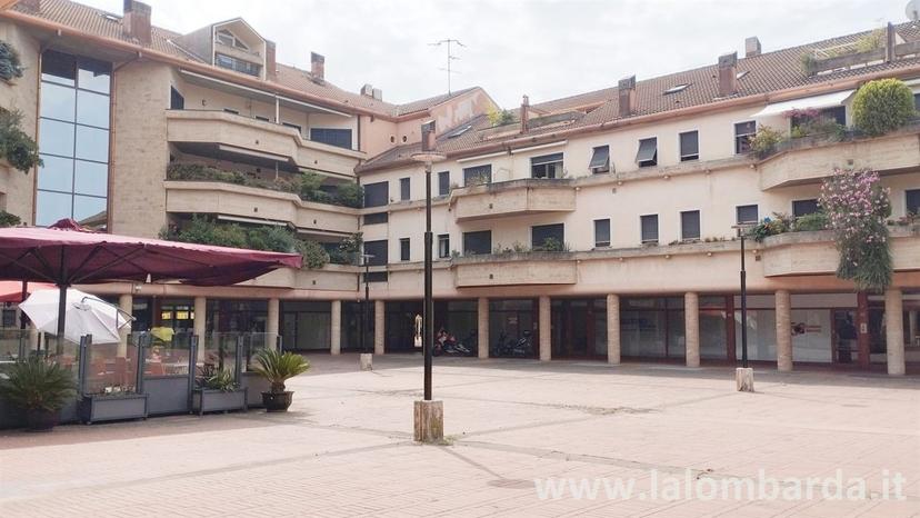 Villa bifamiliare in Vicolo Cortelunga 12, Nova Milanese — foto 3 di 5
