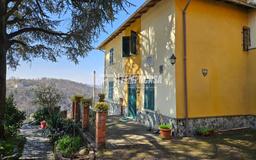 Casa indipendente in Via Umberto I 100, Cremolino