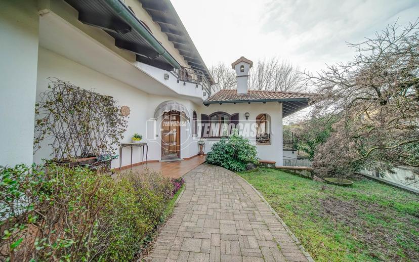 Villa in Via Dante Alighieri, Castelletto sopra Ticino — foto 3 di 5