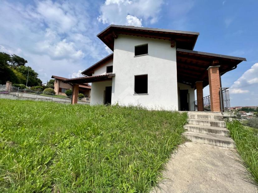 Villa in Via Mondo 65, Montechiaro d'Asti