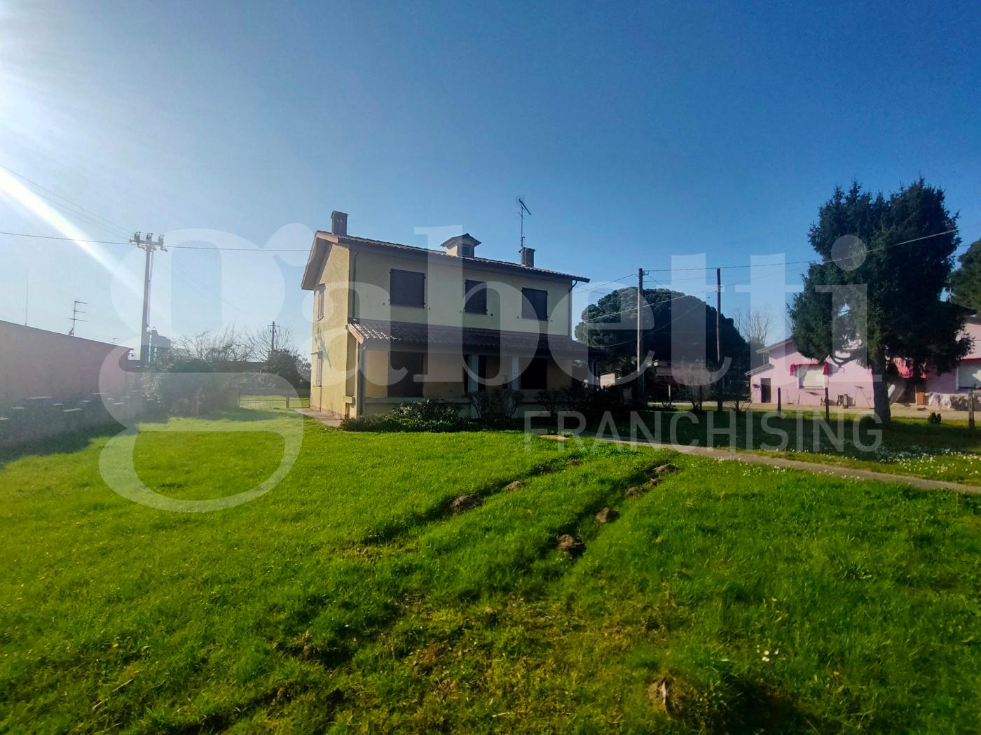 Villa in Via Sacche 16, Mesola