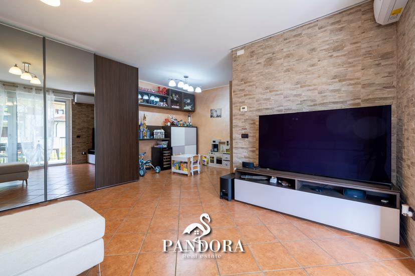 Appartamento in Via Nilde Iotti 4, Cardano al Campo — foto 4 di 5