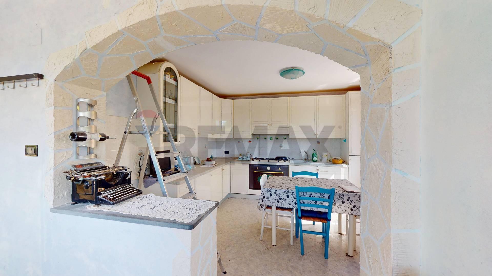 Casa indipendente, Genova