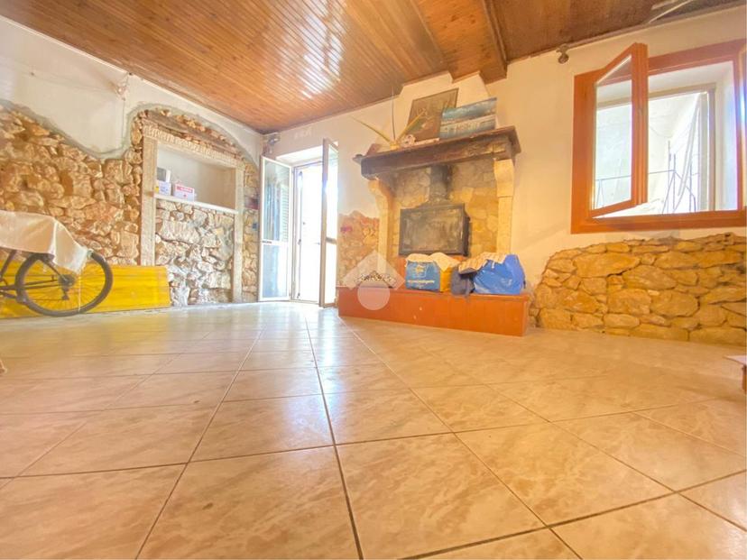 Villa in Via Romola 6, Lonigo — foto 2 di 5