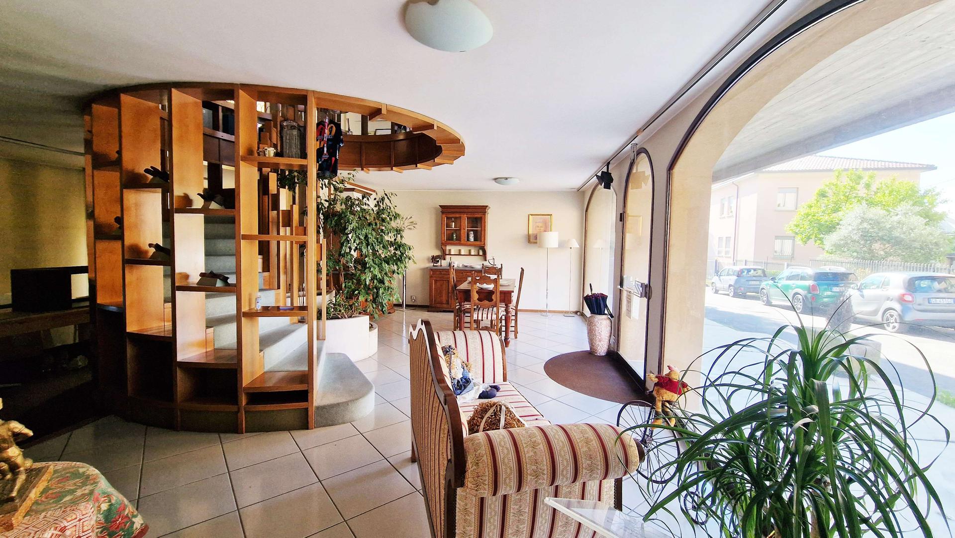 Villa in Via Bravi 94, Bergamo