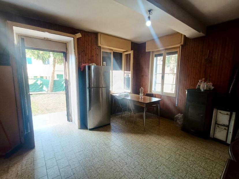 Casa indipendente in Piazza Chiesa, Rodigo — foto 4 di 5
