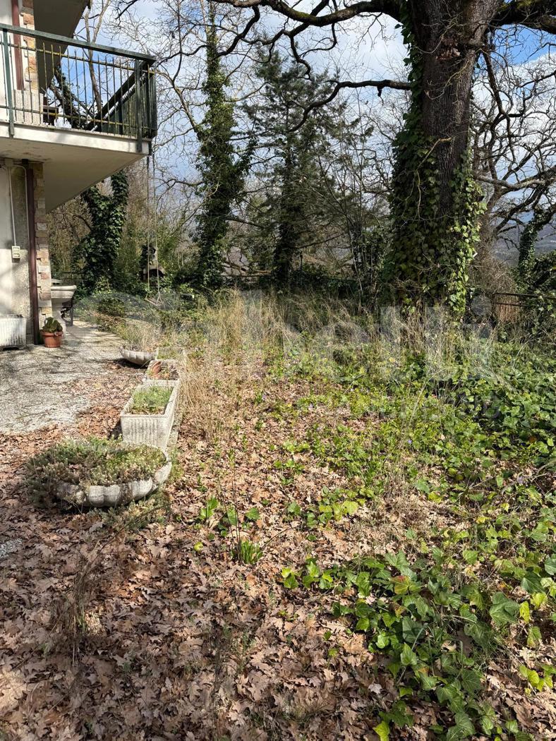 Casa indipendente in Località Vallopara Snc, Colli sul Velino — foto 3 di 5