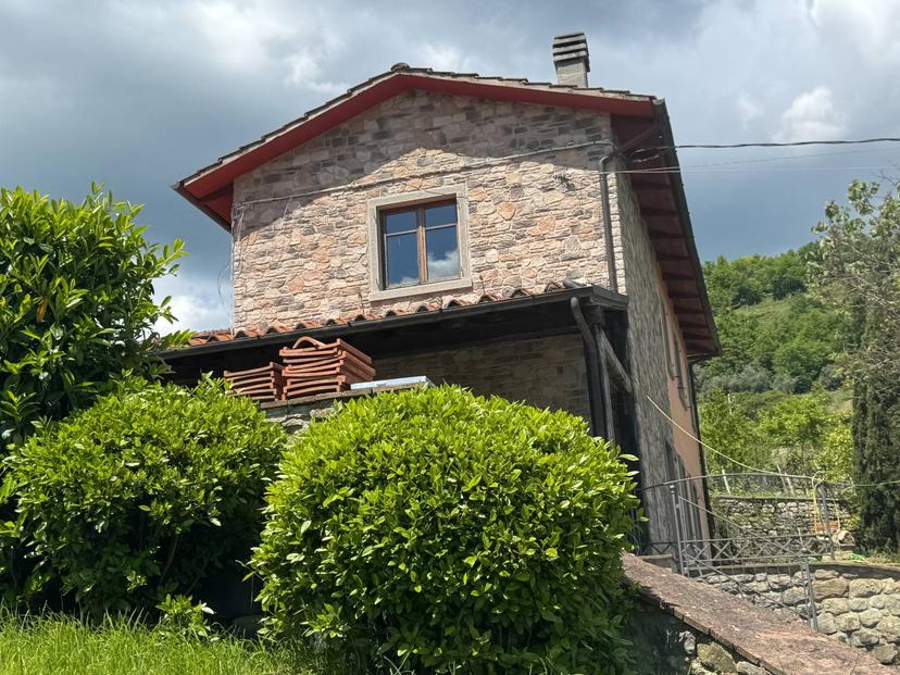 Villa in Via di Pescaia, Pratovecchio Stia — foto 3 di 5