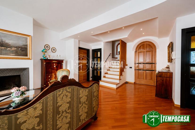 Villa, Voghera