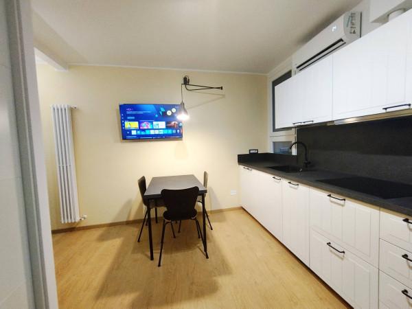 Monolocale in Via Porta Ronca 8, Rho — foto 3 di 5