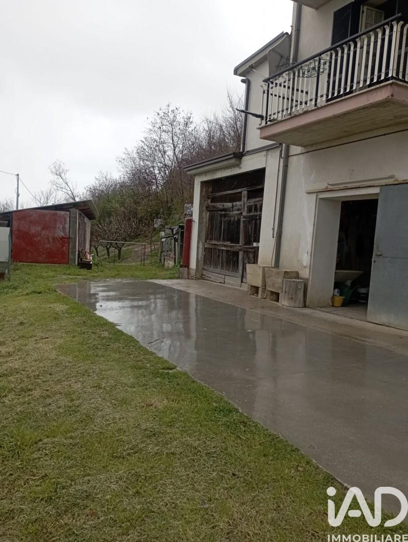 Villa in Via Monte Giove, Cermignano — foto 2 di 5