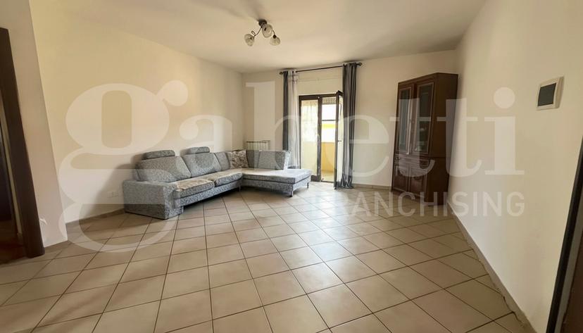 Appartamento in Via Iardino, Vitulazio