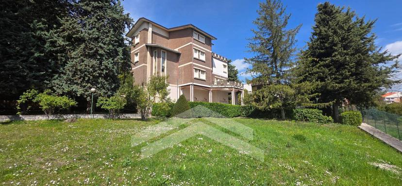 Villa in Via delle Frasche, Campobasso — foto 4 di 5