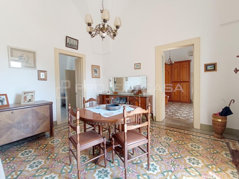Casa indipendente in Via Cristoforo Colombo 3, Botrugno — foto 3 di 5