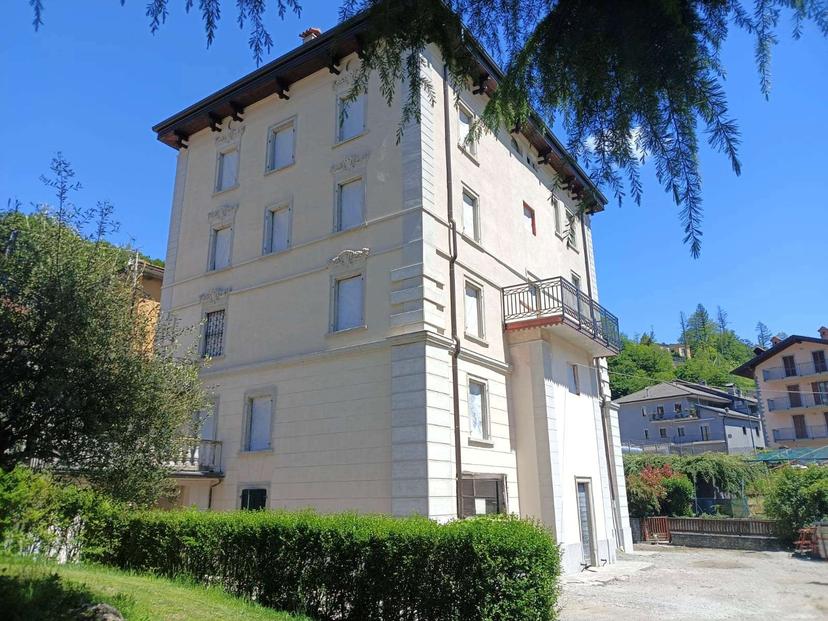 Villa unifamiliare in Via Antoni Stoppani, Berbenno