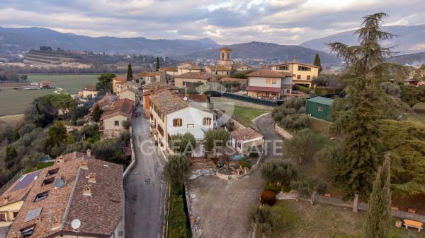 Villa plurifamiliare in Via Lelio Giappesi, Corciano