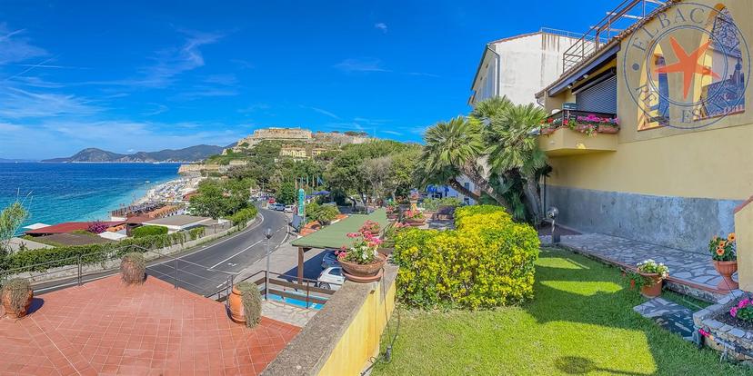 Villa in Viale Alcide De Gasperi 11, Portoferraio — foto 2 di 5