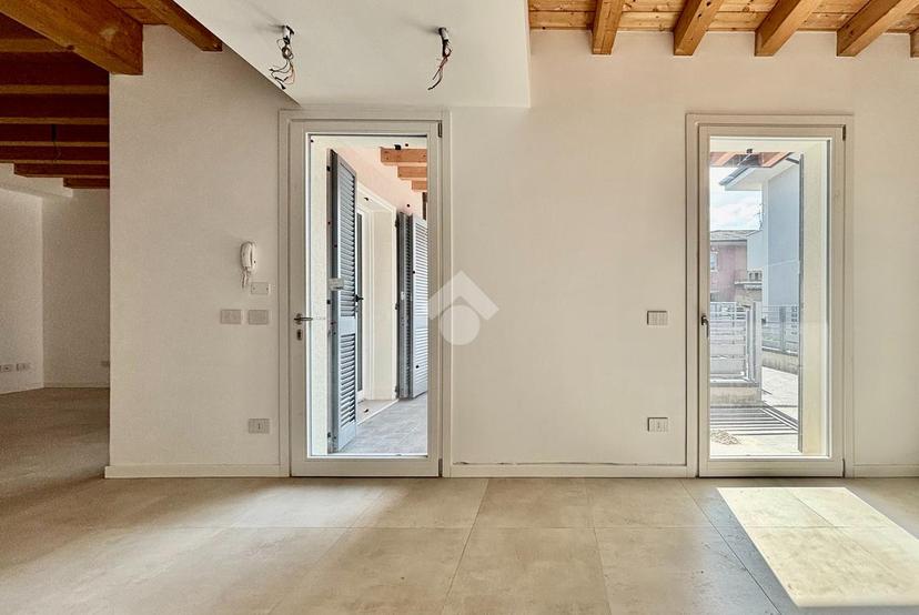 Villa a schiera in Via Galileo Galilei 67, Castegnato