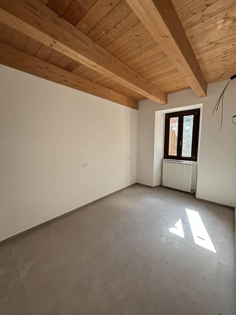 Trilocale, Castelraimondo — foto 5 di 5
