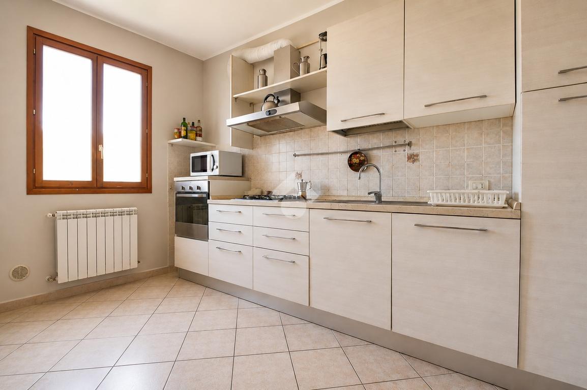 Trilocale in Via Giosuè Carducci 55, Pontida