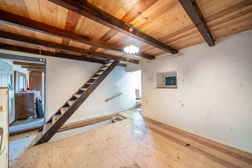 Rustico in Contrada Valleni, Roverè Veronese — foto 2 di 5