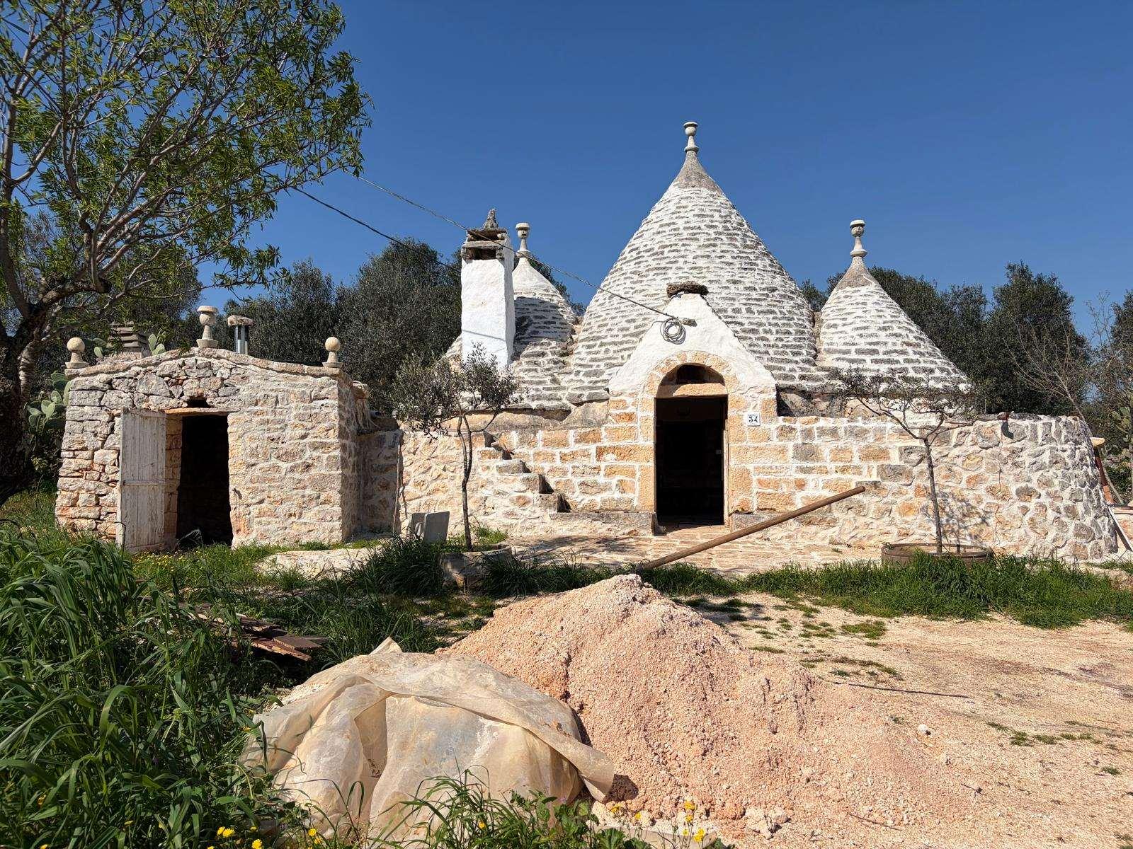 Trullo in Contrada Difesa, Francavilla Fontana