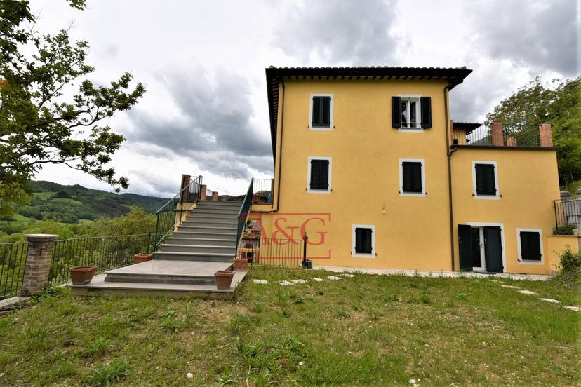 Villa in Località Sossasso Snc, Montefortino — foto 2 di 5