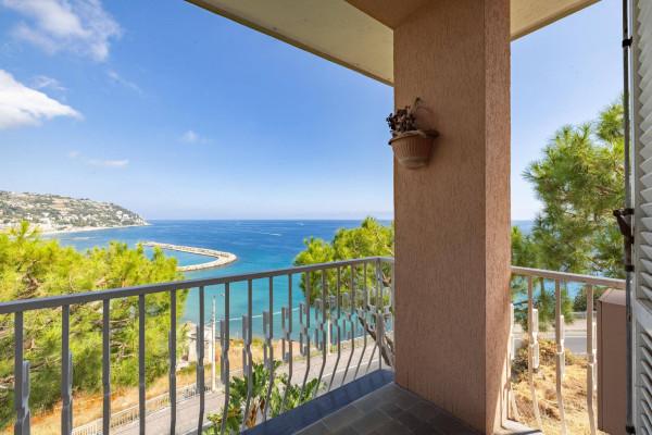 Bilocale, Bordighera
