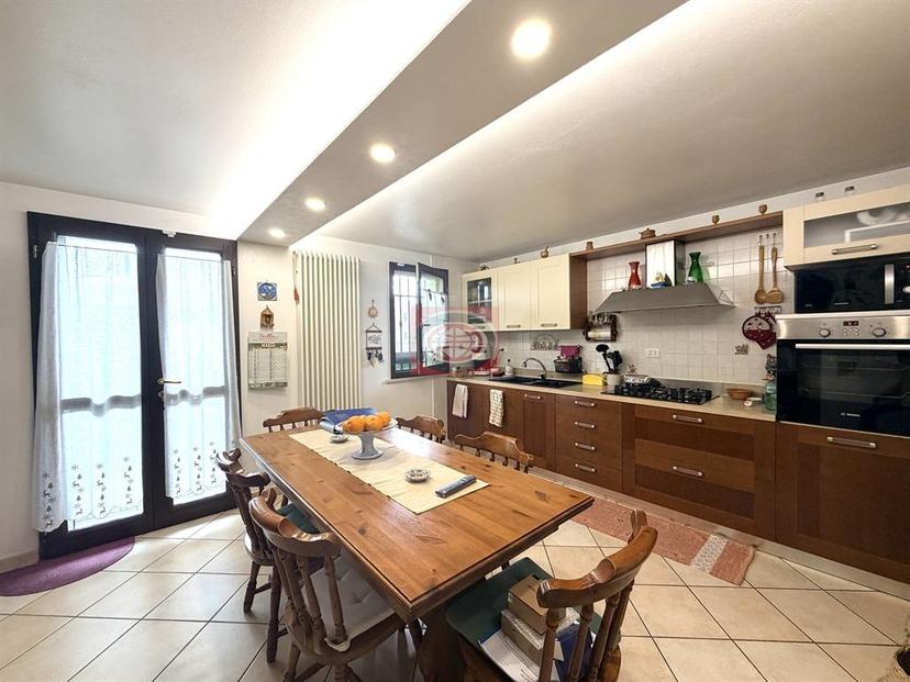 Villa a schiera, Forlimpopoli — foto 4 di 5