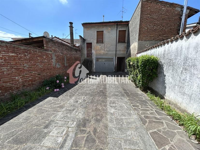 Casa indipendente in Via Ferrante Aporti 8, Rivarolo del Re ed Uniti — foto 3 di 5