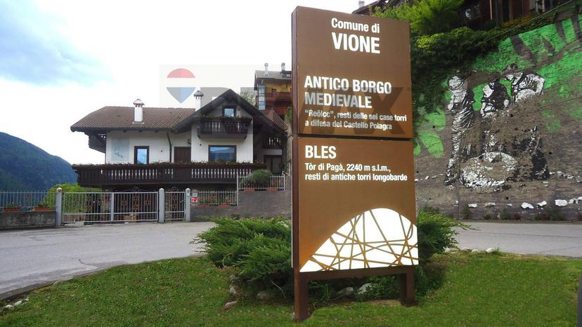 Attico, Vione — foto 2 di 5