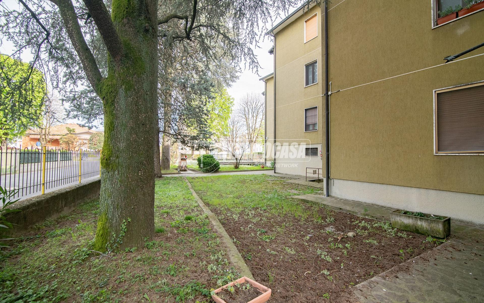 Trilocale in Via Papa Giovanni XXIII, Fara Gera d'Adda