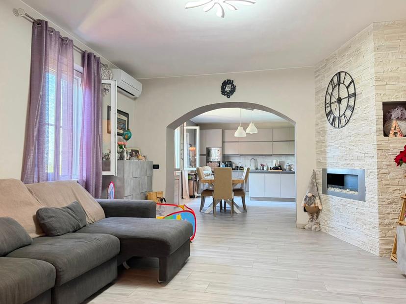 Appartamento in Via Fonte della Puzzolente 25, Livorno