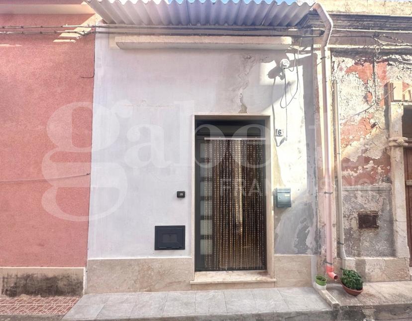 Casa indipendente in Corso Garibaldi Trav. XII 6, Avola — foto 2 di 5