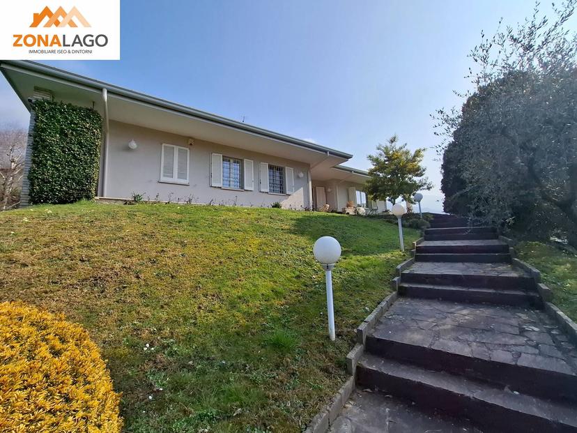 Villa in Via Provinciale 3, Sale Marasino — foto 2 di 5