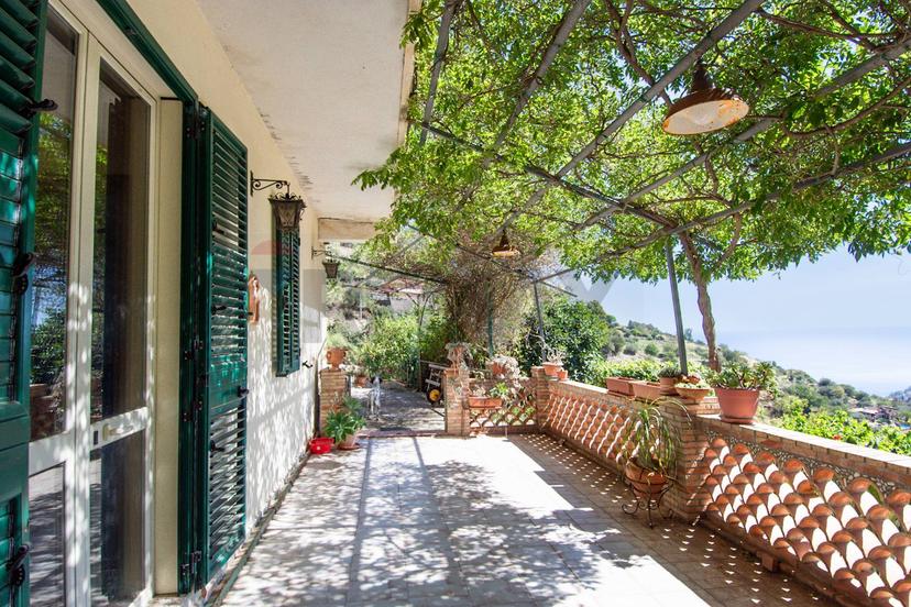 Villa in Contrada Ziretto Snc, Castelmola — foto 2 di 5