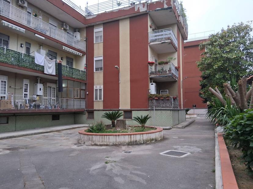 Bilocale in Via Consolare Campana, Quarto — foto 2 di 5