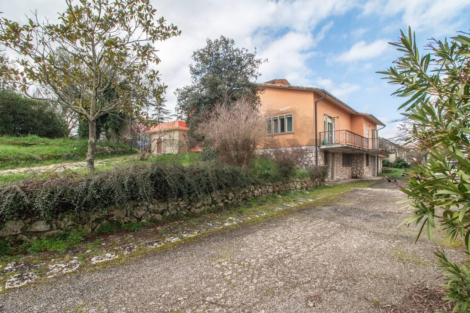 Casa indipendente in Via San Magno 148, Farnese