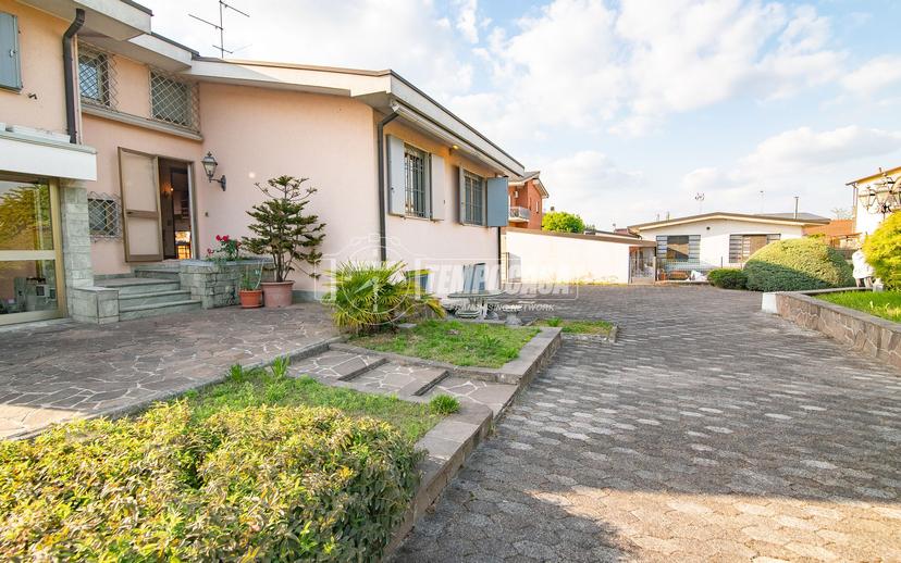 Villa in Via Trecella, Cassano d'Adda