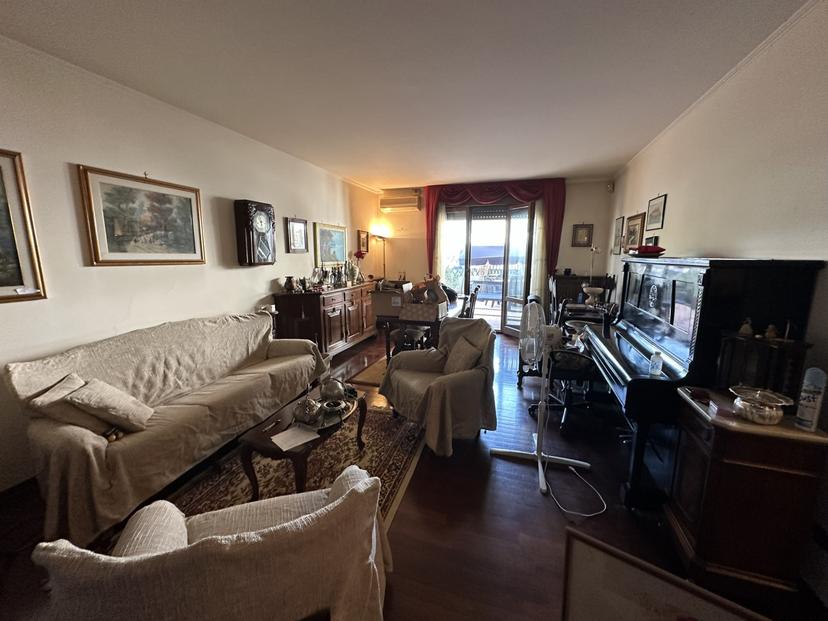 Appartamento in Via Alessandro Manzoni, Montegrotto Terme — foto 2 di 5