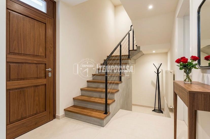 Villa a schiera, Desio